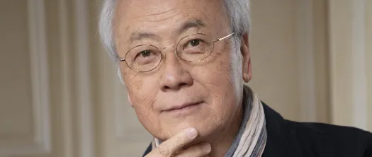 Photo d'Akira Mizubaysahi