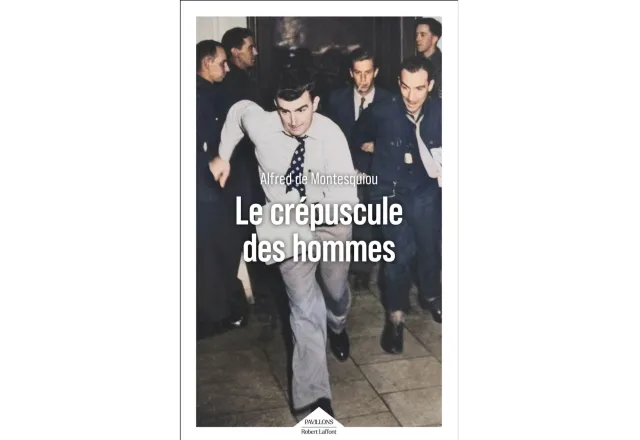 Couverture Le crépuscule des hommes